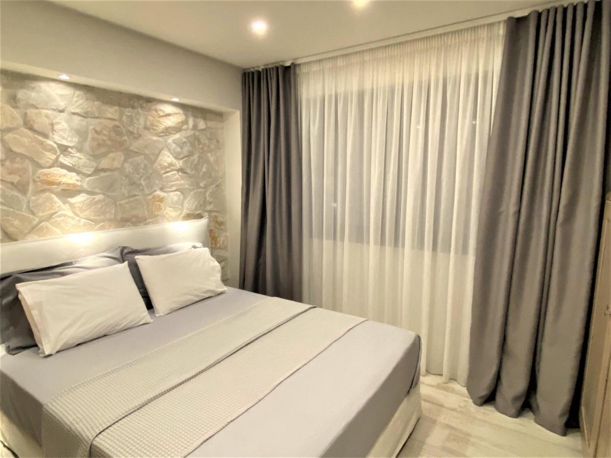 Kali Thea Suites Neos Marmaras Exterior photo